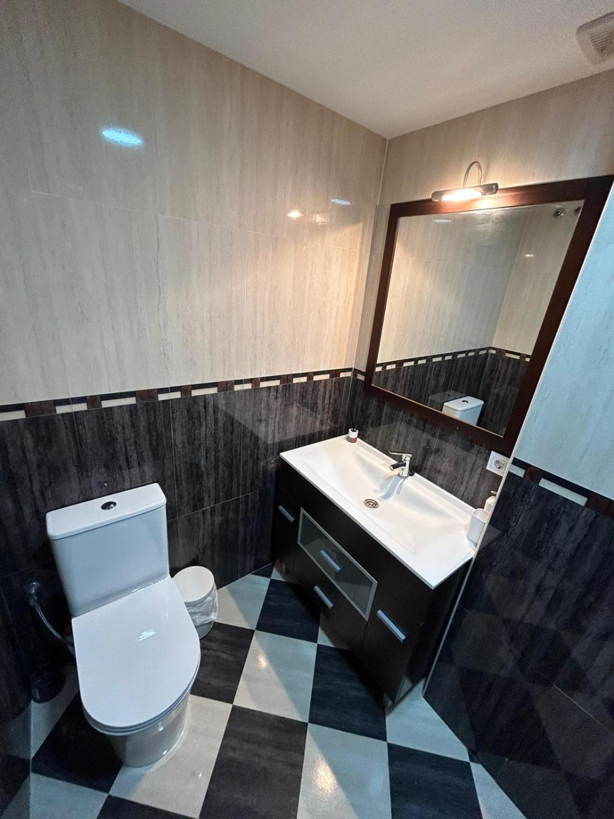 Adosado Unifamiliar Villa กาบาเนส ภายนอก รูปภาพ